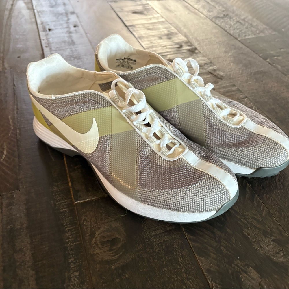 Nike Hyperfuse Lunarlon Green Lace Up Mesh Golf Shoes Women’s Size 7.5